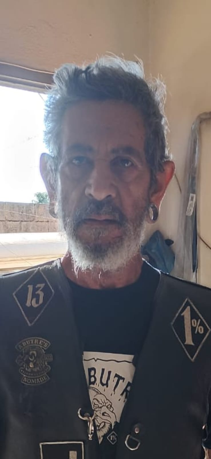 Gil